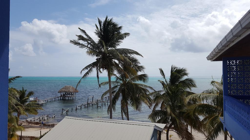Anchorage Beach Resort Caye Caulker Esterno foto